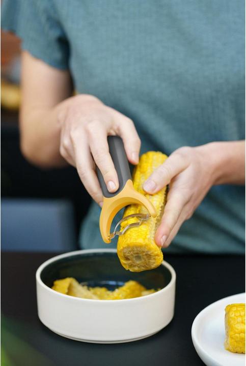 Actual product image Zyliss Maize scraper