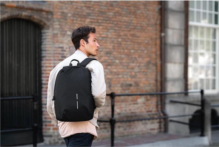 Actual product image XD Design Bobby Soft Backpack Casual Backpack Black Polyethylene Terephthalate (13 l)