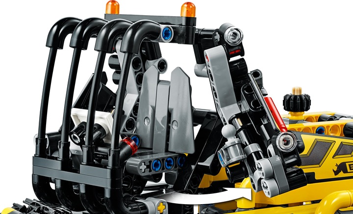 Actual product image LEGO Tracked Loader (42094, LEGO Technic)