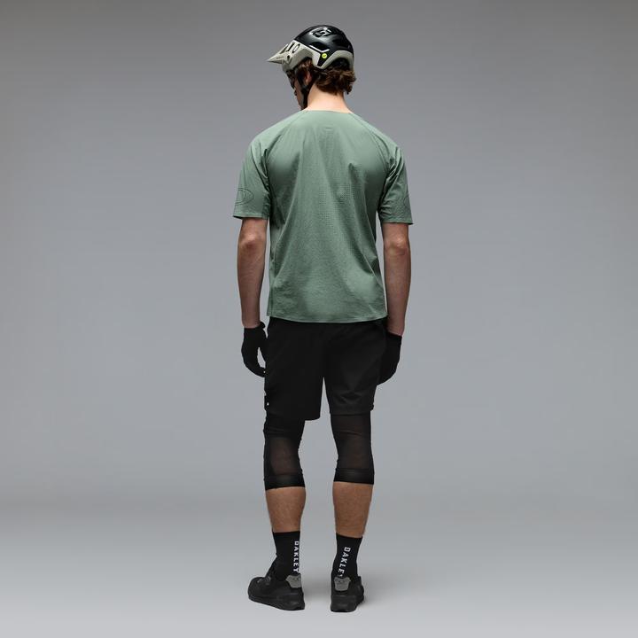 Actual product image Oakley Seeker Whip (36, L)