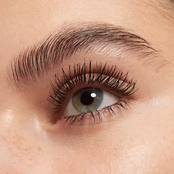 Actual product image essence I Love Extreme (Black)