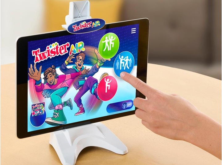 Actual product image Hasbro Gaming Twister Air (German)