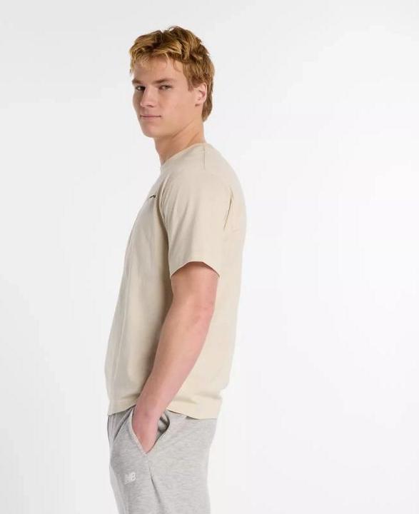 Immagine prodotto New Balance T-Shirt mit neu interpretierter Grafik (M)