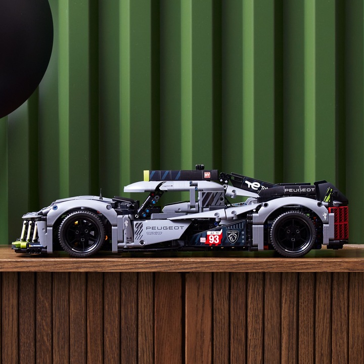 Actual product image LEGO Peugeot 9X8 24H Le Mans Hybrid Hypercar (42156, LEGO Technic)