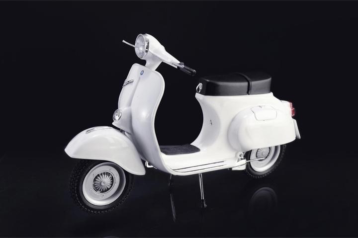 Produktbild Italeri 1:9 Vespa 125 "Primavera"