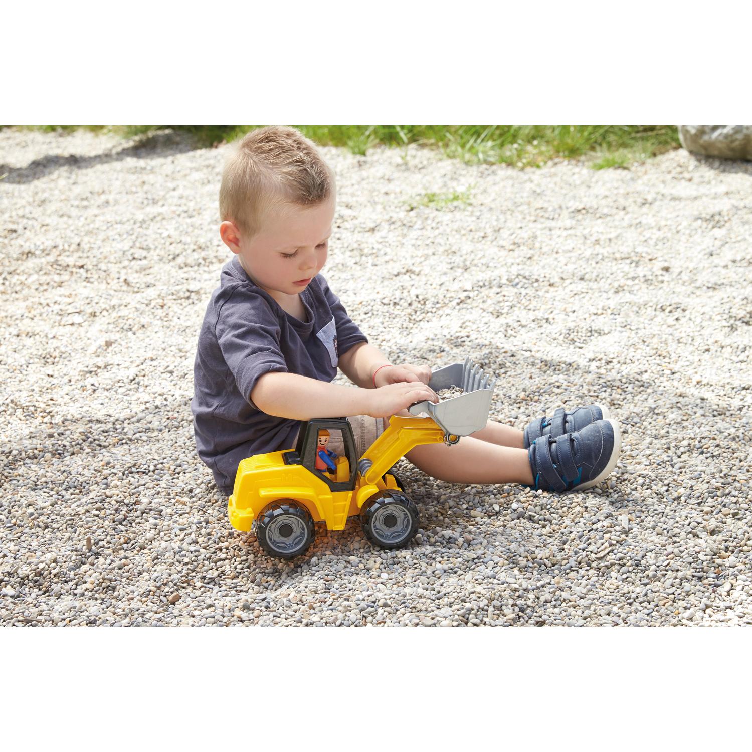 Thumbnail - Lena Truxx Schaufellader