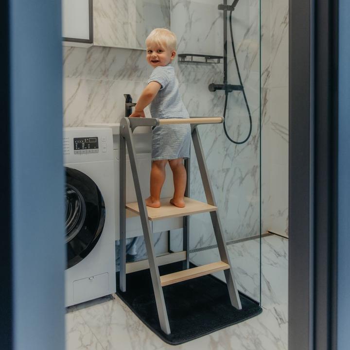 Actual product image Leg&go Foldable Learning Tower