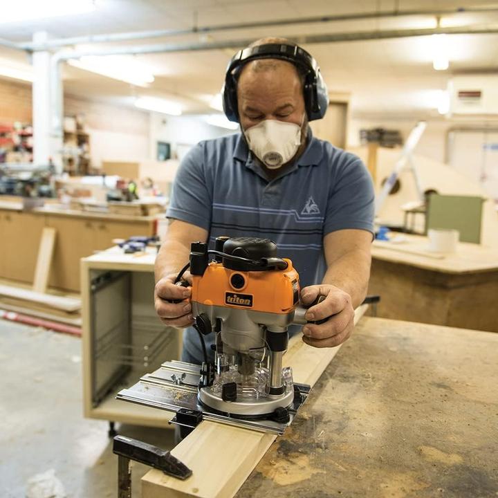 Actual product image Triton Tools MOF001 Precision router 1400 W