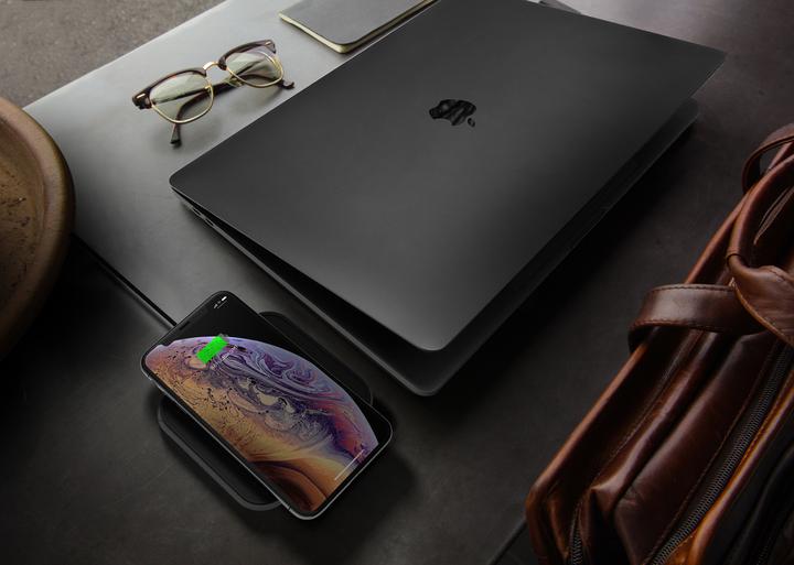 Actual product image Zens wireless charger (10 W)