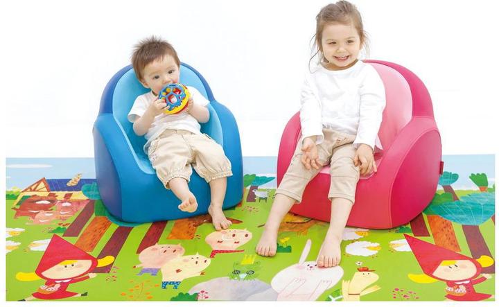 Actual product image Dwinguler Armchair Cherry Pink