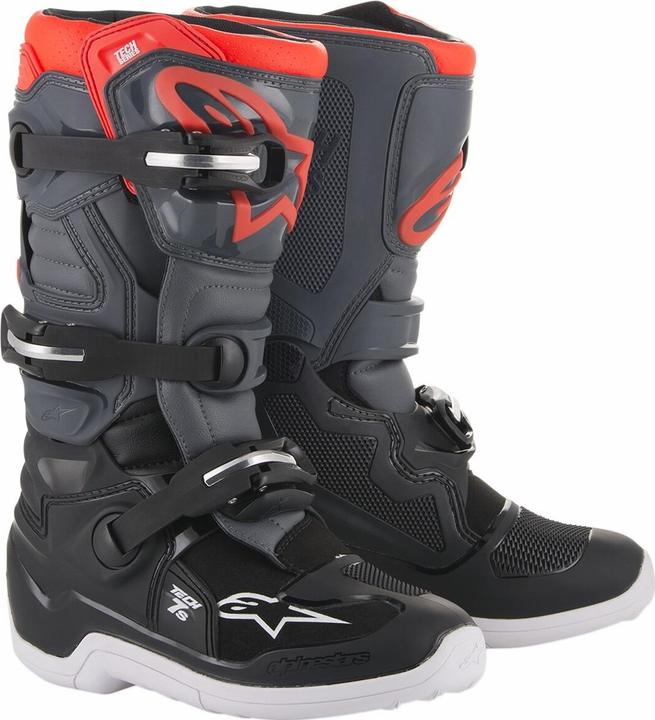 Grigio, Nero, Red