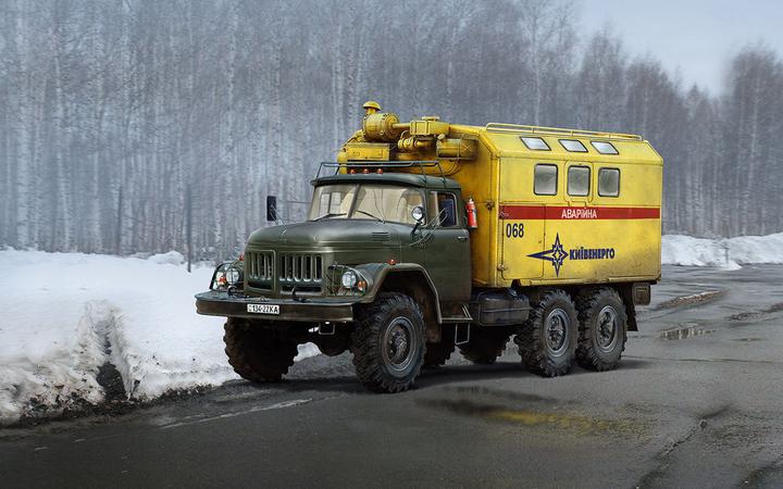 Produktbild ICM ZiL-131 Emergency Truck,Soviet Vehicle