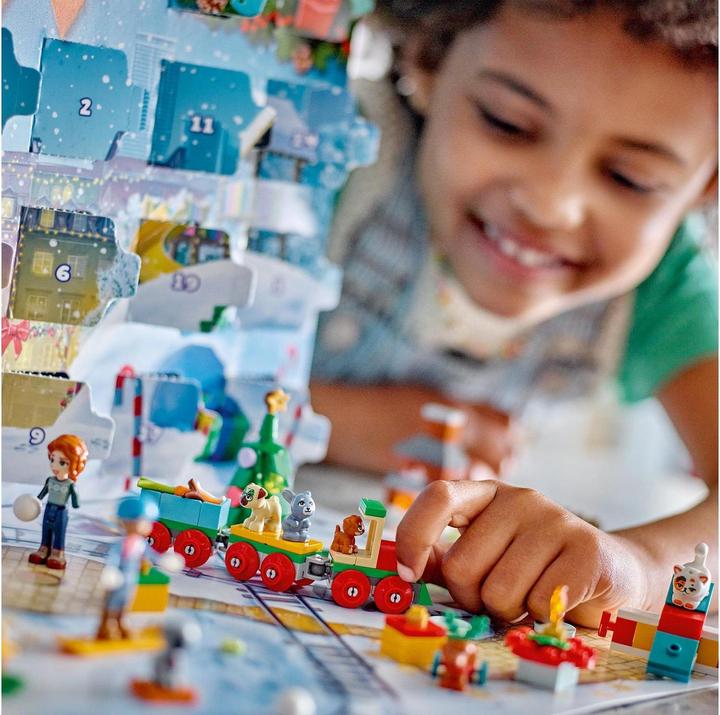 Actual product image LEGO Friends Advent Calendar 2023