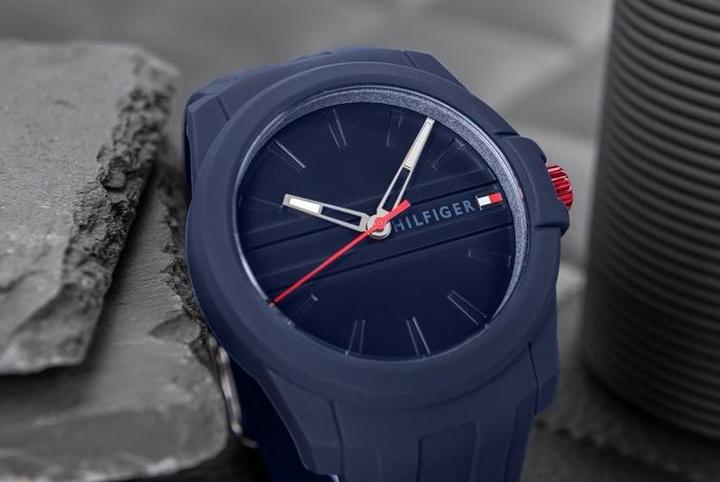 Produktbild Tommy Hilfiger Neo Herrenuhr 1792122 + BOX (46 mm)