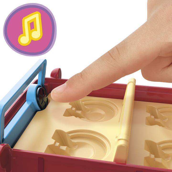 Actual product image Hasbro Peppa's red family car