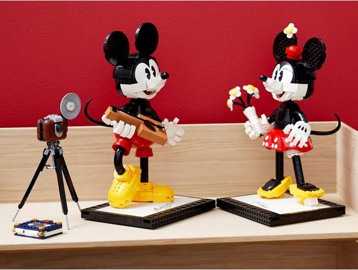 Image du produit LEGO Mickey Mouse et Minnie Mouse (43179, LEGO Disney, LEGO difficiles à trouver)