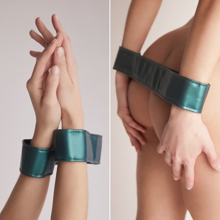 Actual product image Strap-on-me Harness Curious Green
