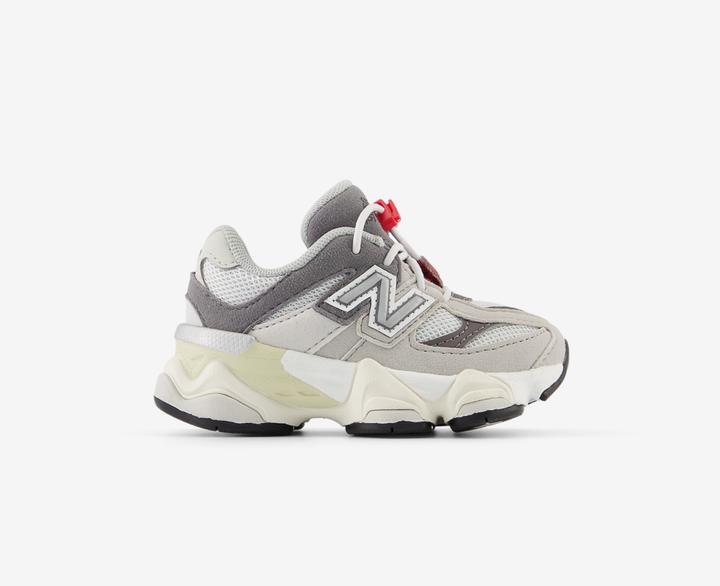 Image du produit New Balance IV9060GY - 9060 (26)