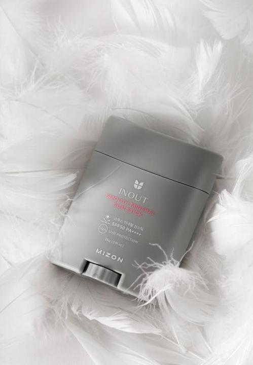 Actual product image Mizon Inout Smooth Mineral Sun Stick SPF50 PA++++ 26g Korean Skincare (Sun stick, SPF 50+, 26 g)