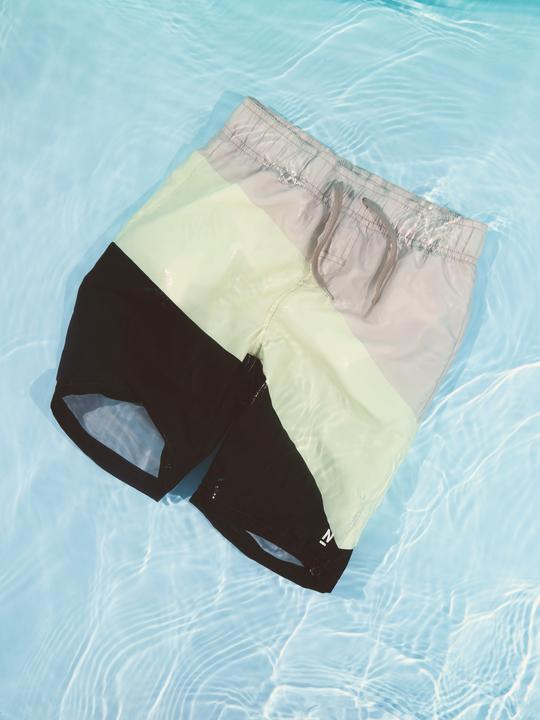 Image du produit Name it Colorblock Badeshorts (134)