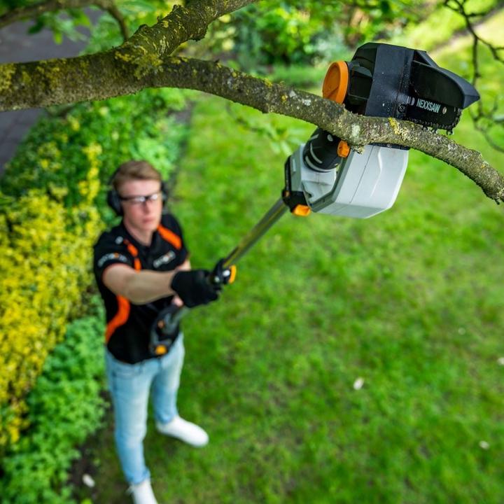 Actual product image Batavia Nexxsaw telescopic handle 1.15 - 1.75 m
