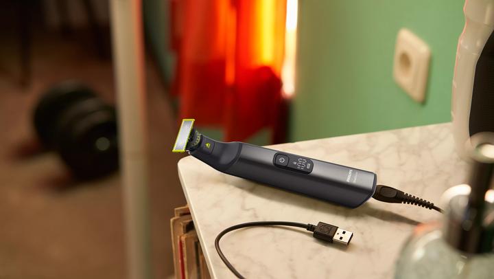 Immagine prodotto Philips OneBlade Pro 360 Viso + Corpo (QP6552/15)