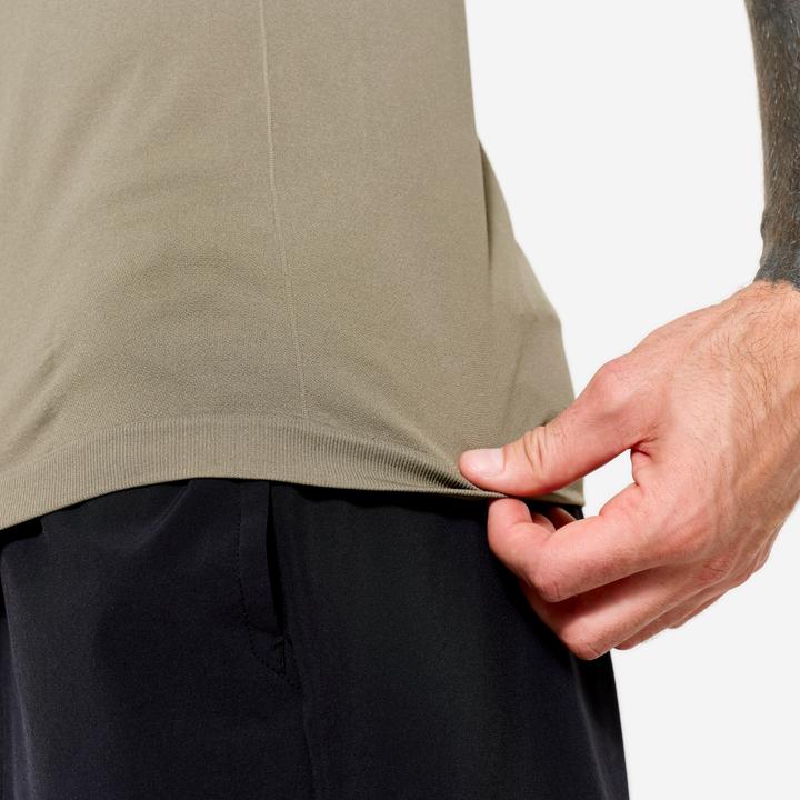 Actual product image Kimjaly T-Shirt Yoga Herren Zweite-Haut-Effekt - kaschmirbeige (L)