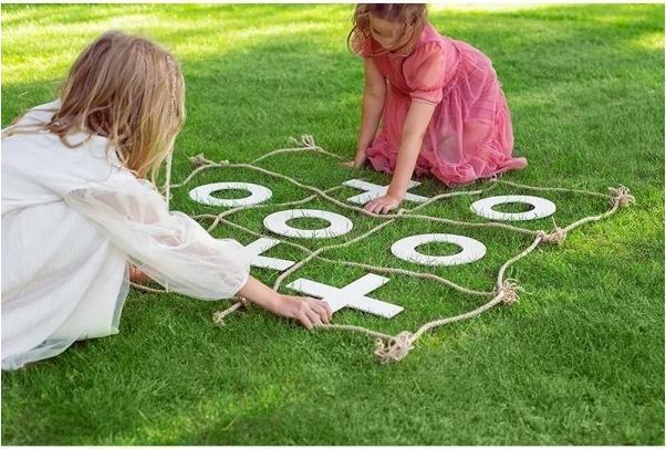 Immagine prodotto Partydeco Gioco del Tic Tac Toe (1 confezione / 1 pz.)