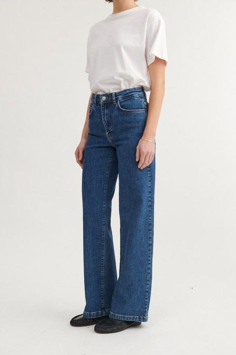 Actual product image Basic Apparel W's Enya Mid Blue Jeans (M)