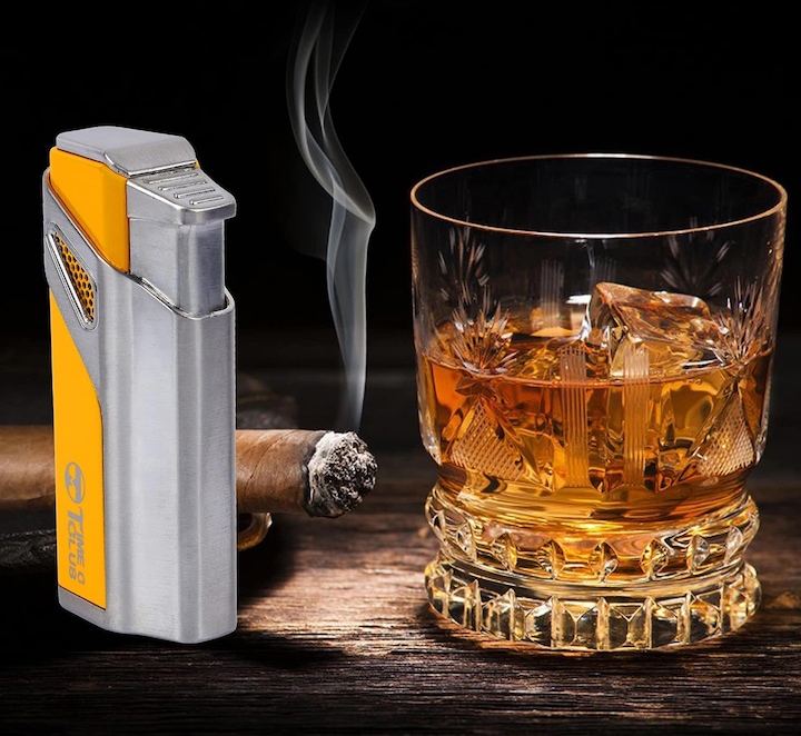 Actual product image Time C Club 4-Finger Cigar Case (4)