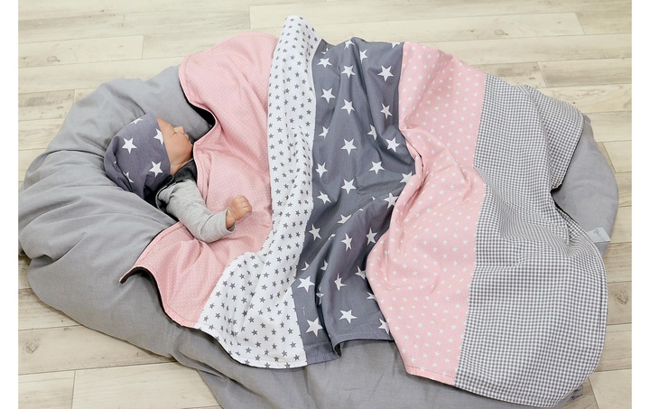 Produktbild Ullenboom Kuscheldecke Sterne rosa grau 70 cm x 100 (70 x 100 cm)