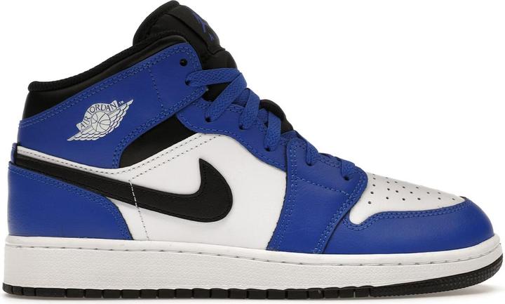 Black, Game Royal, White