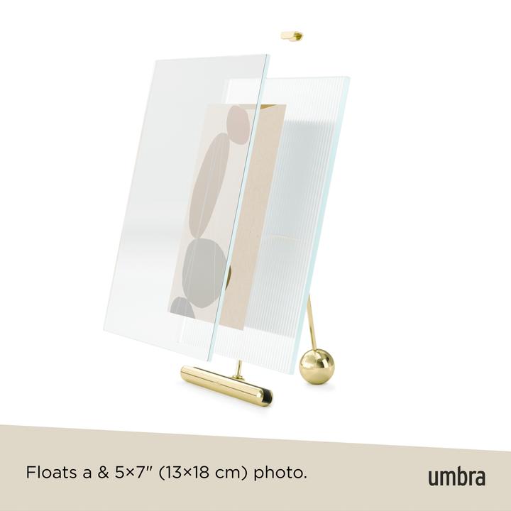 Actual product image Umbra Flute Bilderrahmen aus Glas (20 x 25 cm, 10 x 15 cm, 13 x 18 cm)