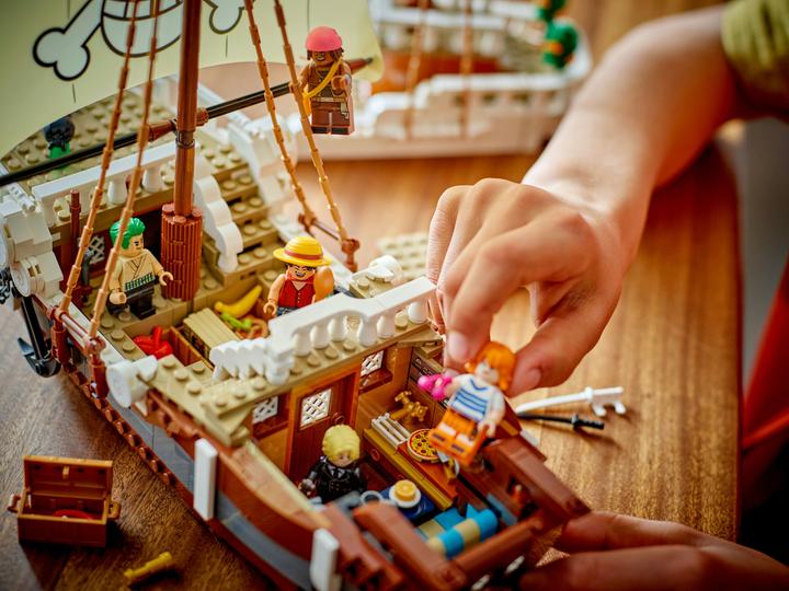 Image du produit LEGO Das Piratenschiff Flying Lamb (75639, LEGO DC)