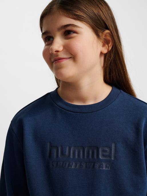 Produktbild hummel hmlJR BASE SWEATSHIRT (26, 28)