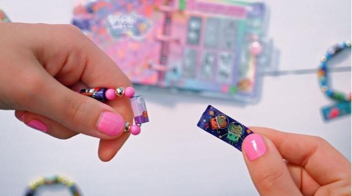 Actual product image Cobi Sticky Rolls - Bracelet