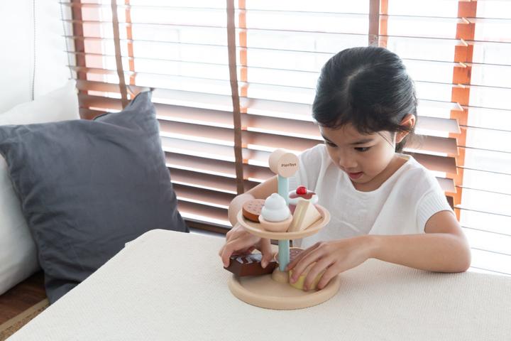 Produktbild Plantoys Bakery Stand Set