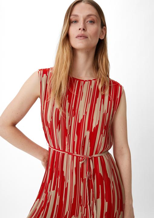 Produktbild Comma Kleid Chiffonkleid mit Plisseefalten (42)