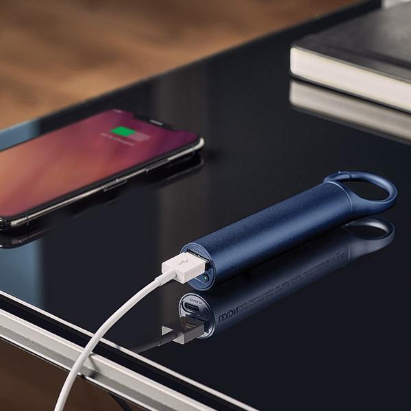 Productafbeelding Lexon Nomaday Powerbank 3000 mAh ciemnoniebieski/donkerblauw LL138DB (3000 mAh)