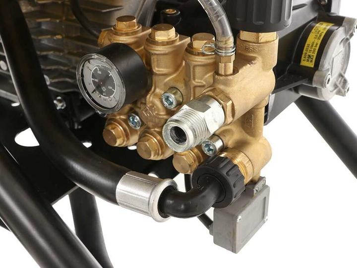 Image du produit Lavor Nettoyeur haute pression électrique à eau froide Columbia R 2015 GL (Fonctionnement sur secteur)