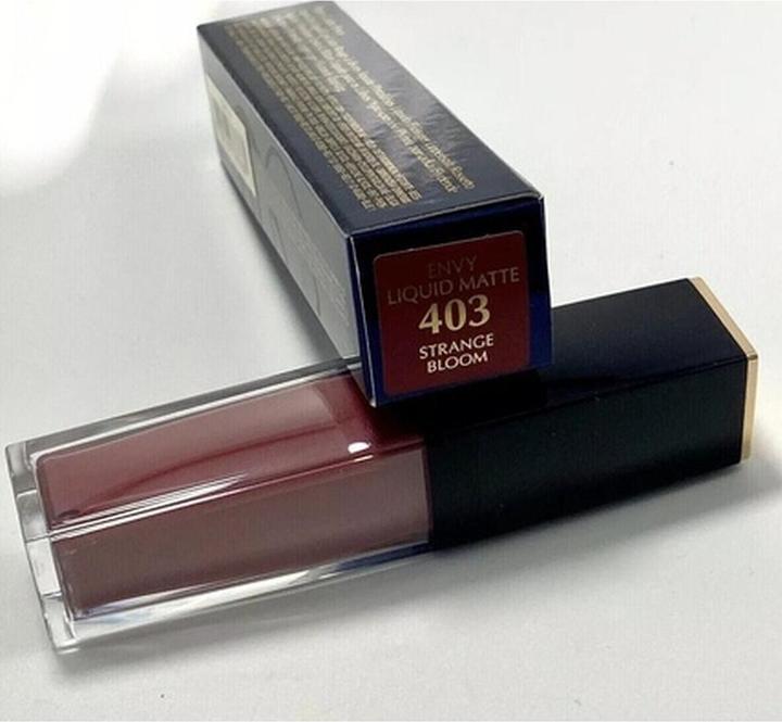 Actual product image Estée Lauder Pure Color Love Lipstick with Love Bullet (403 Strange Bloom)