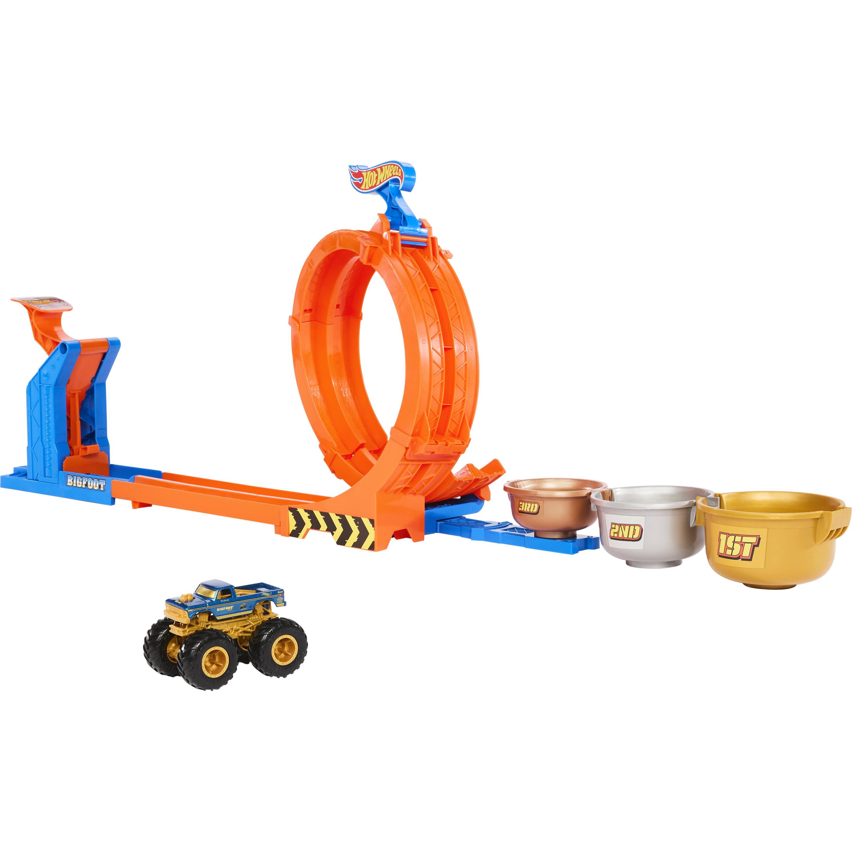 Hot Wheels Monster Trucks 2-in-1 Loop & Flip Challenge