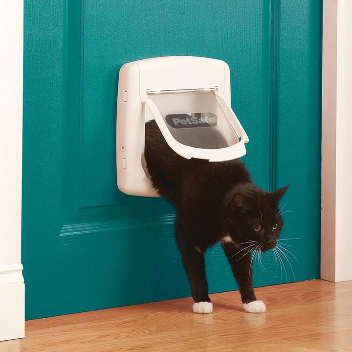 Actual product image PetSafe tunnel profile (Magnetic cat flap)