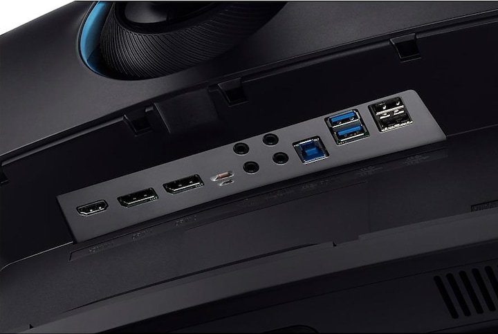 Actual product image Samsung C49RG94SSU (5120 x 1440 pixels, 49")
