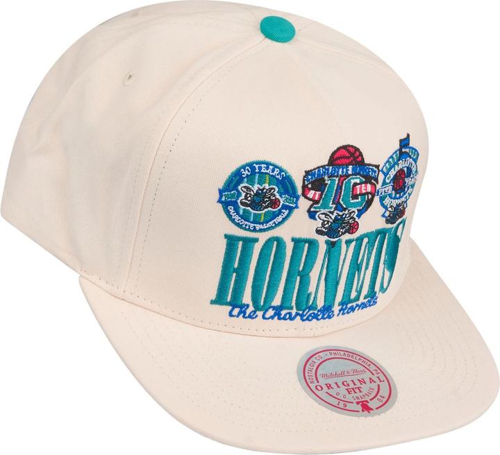 Actual product image Mitchell & Ness Snapback Cap - RETRO FRAME Charlotte Hornets