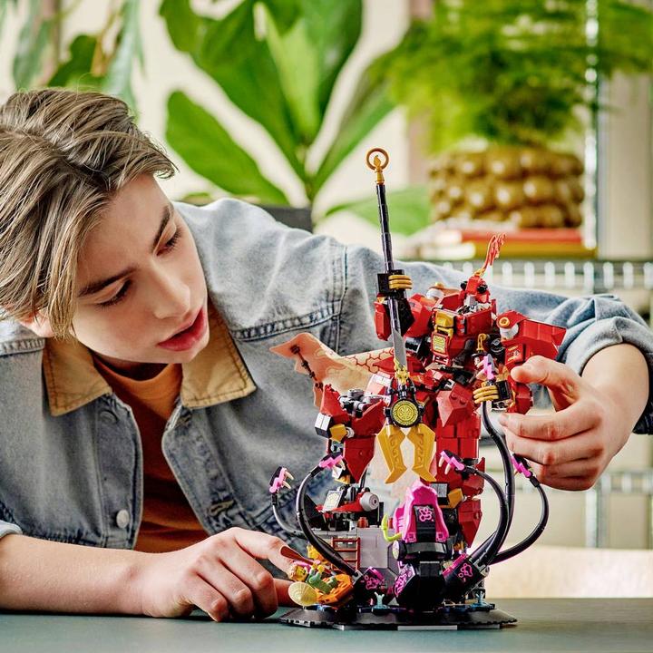 Actual product image LEGO 71846 ® NINJAGO The Fire Knight Mech (71846, LEGO Ninjago)