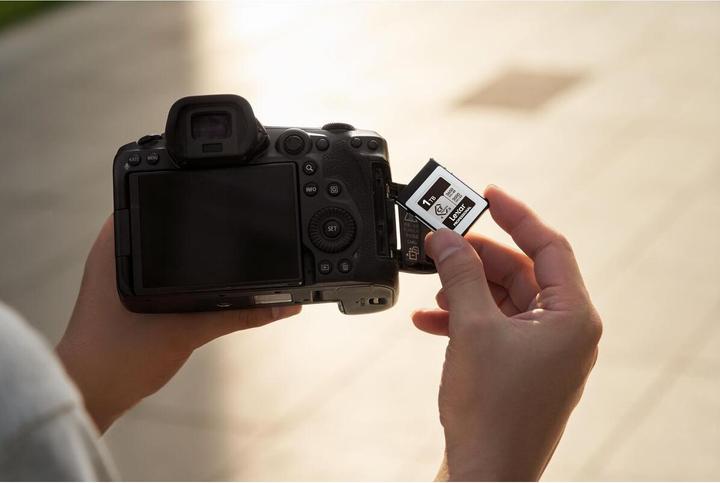 Produktbild Lexar Professional Silver (1000 GB, CFexpress Typ B)