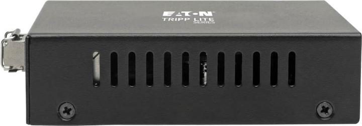 Image du produit Eaton TRIPPLITE Gigabit Multimode Fibre to Ethernet Media Converter PoE+ - International Power Cable