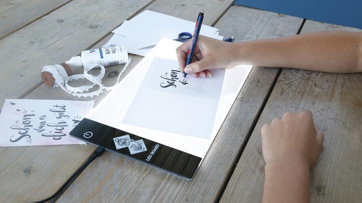 Image du produit Card Deco Essentials Panneau lumineux à LED