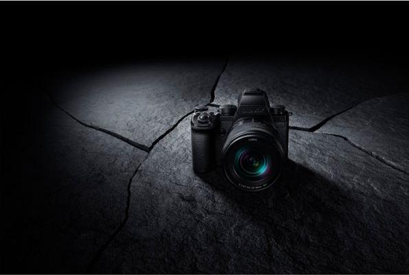 Actual product image Panasonic Lumix S5IIX Kit (20 - 60 mm, 24.20 Mpx, Full frame)